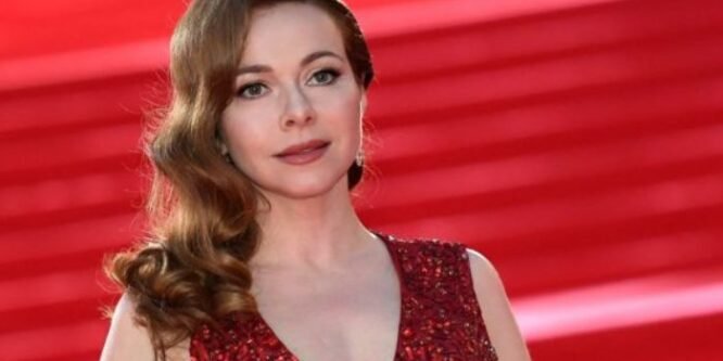 В 45 можно и так выглядеть! Гусева показала себя в новом образе!