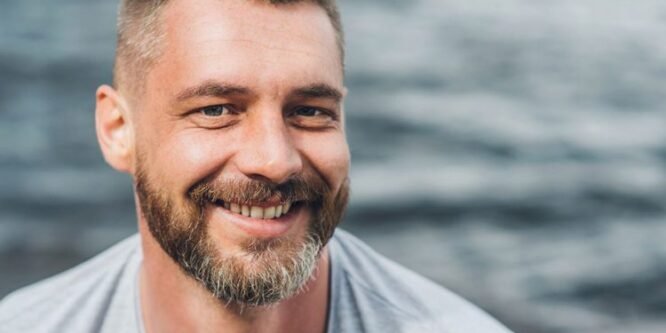 Ему- 42, ей-27. Батырев показал третью жену, которую невзлюбил сын актера