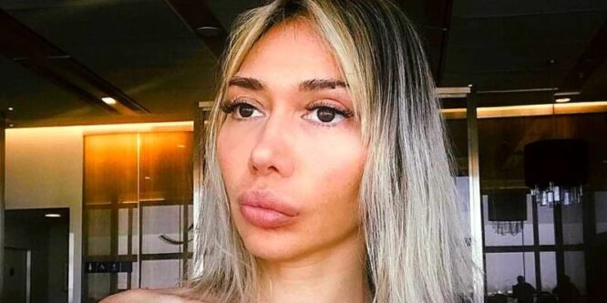 35-летняя девушка уверяет, что ее яркая внешность мешает ей найти работу