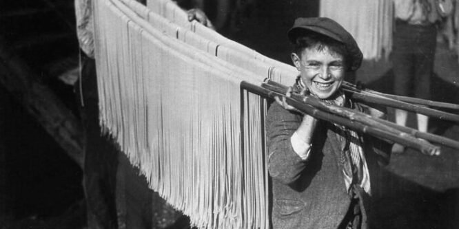 11 удивительных фотографий знаменитостей и исторических событий